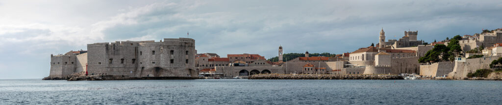 Panorama urbain architecture ancienne building décoration bureau